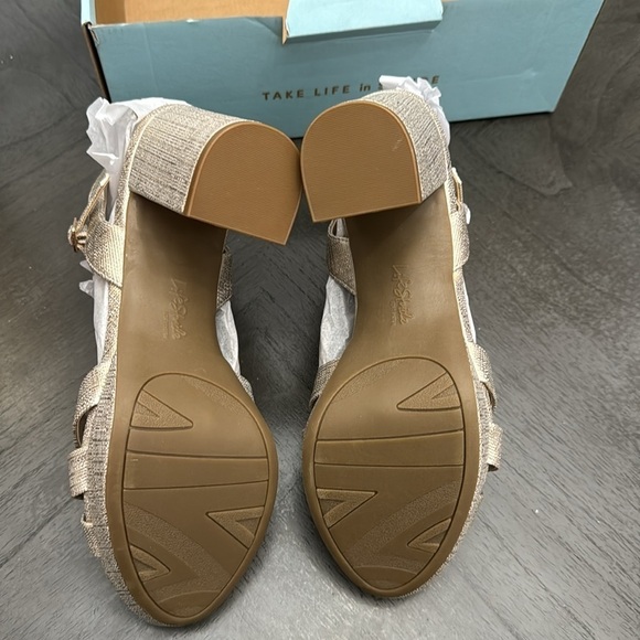 LIFESTRIDE Lucky Womens Knot-Front Slingback Sandals - Picture 3 of 7